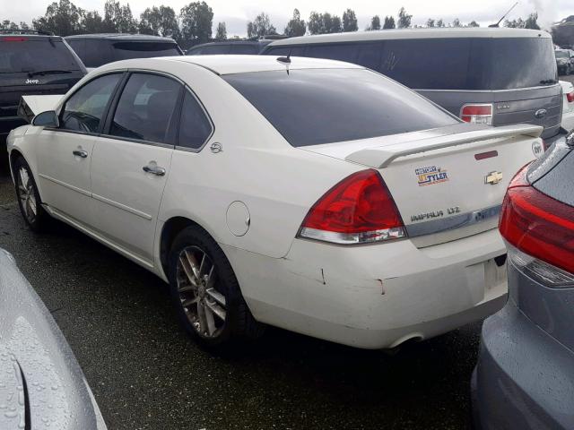 2G1WU583281243084 - 2008 CHEVROLET IMPALA LTZ WHITE photo 3