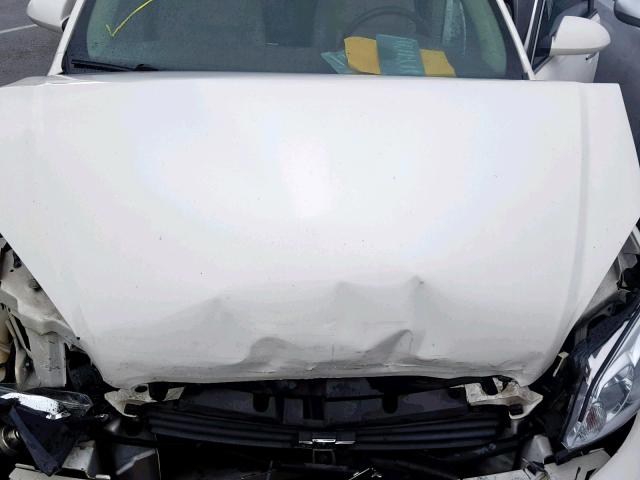 2G1WU583281243084 - 2008 CHEVROLET IMPALA LTZ WHITE photo 7