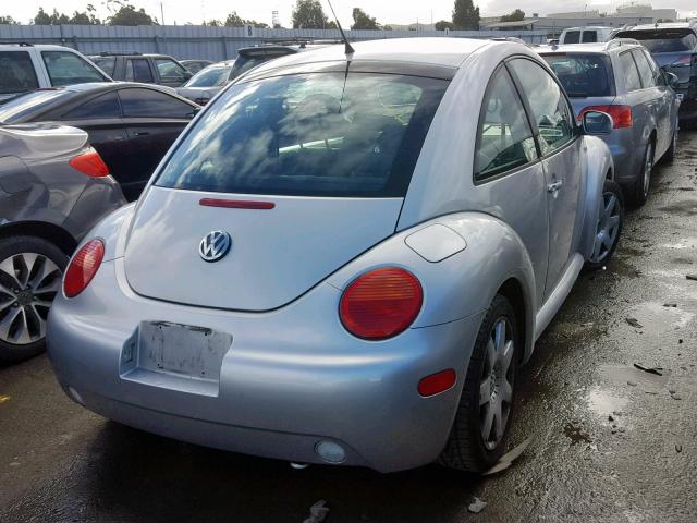 3VWDD21C41M463717 - 2001 VOLKSWAGEN NEW BEETLE ნაცრისფერი ფოტო 4