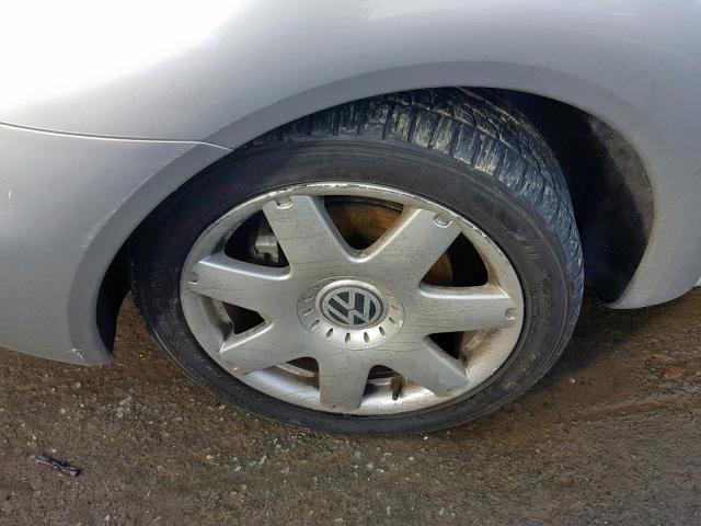 3VWDD21C41M463717 - 2001 VOLKSWAGEN NEW BEETLE ნაცრისფერი ფოტო 9