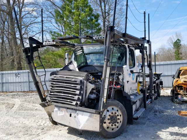 3ALHG3DVXJDJW4584 - 2018 FREIGHTLINER 114SD WHITE photo 2