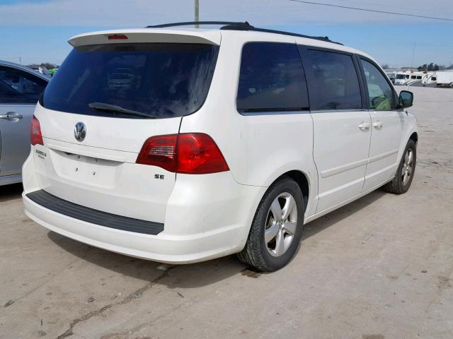 2V8HW34199R554800 - 2009 VOLKSWAGEN ROUTAN SE WHITE photo 4