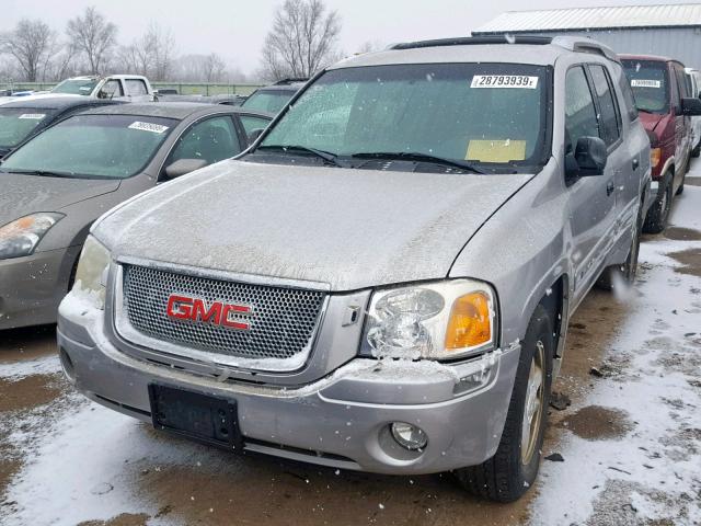 1GKET12S446207922 - 2004 GMC ENVOY XUV SILVER photo 2