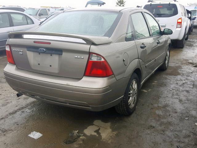 1FAFP34N05W289792 - 2005 FORD FOCUS ZX4 BROWN photo 4