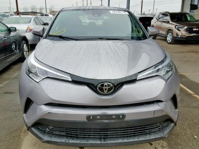 JTNKHMBX0J1011008 - 2018 TOYOTA C-HR XLE GRAY photo 9