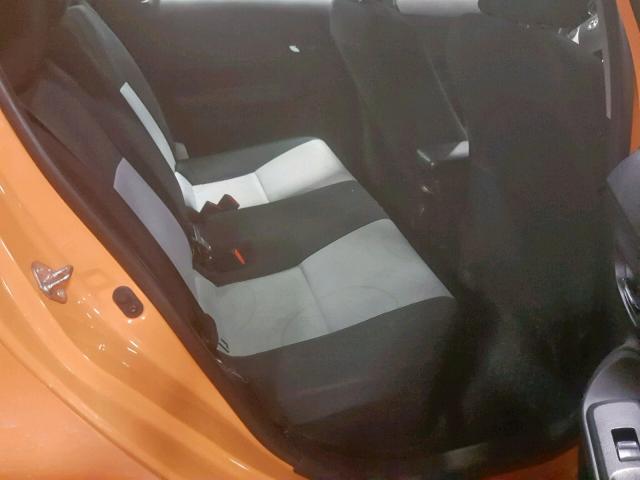 JTDKDTB39F1099894 - 2015 TOYOTA PRIUS C ORANGE photo 6