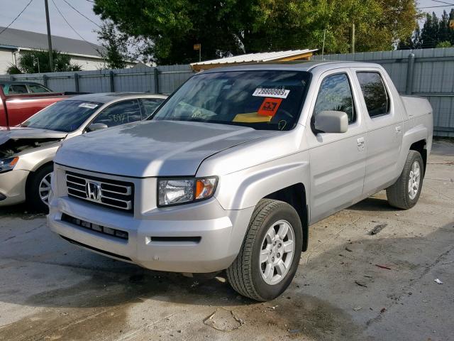 2HJYK165X6H529946 - 2006 HONDA RIDGELINE SILVER photo 2