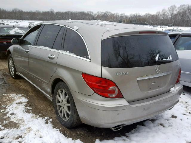 4JGCB65E97A038793 - 2007 MERCEDES-BENZ R 350 SILVER photo 3