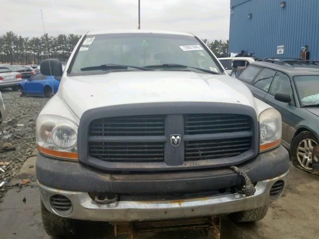 3D7KS28D86G104316 - 2006 DODGE RAM 2500 S თეთრი ფოტო 9