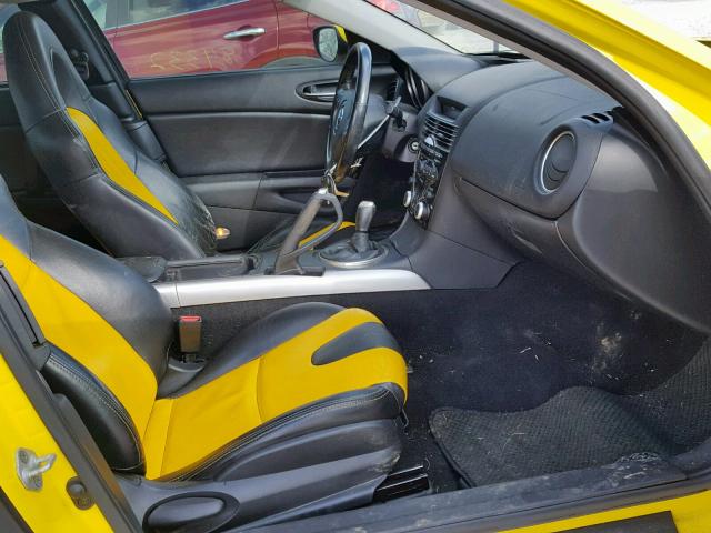 JM1FE173440106832 - 2004 MAZDA RX8 YELLOW photo 5