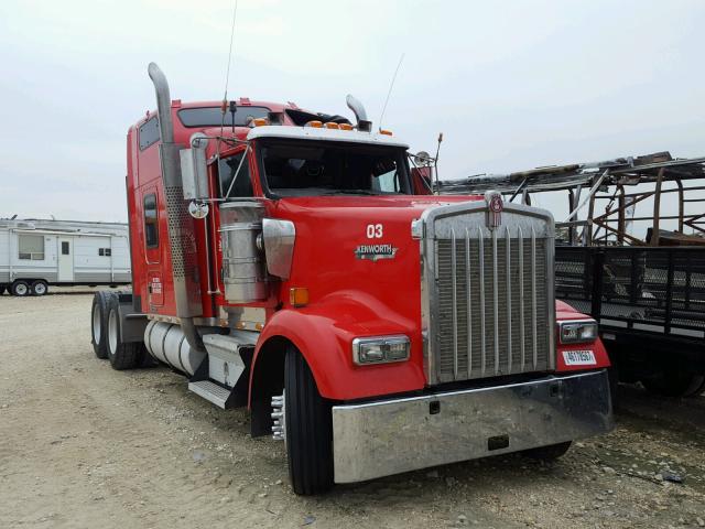 1XKWDB9X87J185160 - 2007 KENWORTH CONSTRUCTI RED photo 1