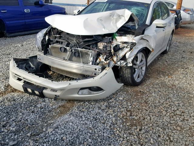 1N4BL3AP6FC474724 - 2015 NISSAN ALTIMA 3.5 WHITE photo 9