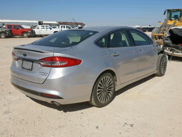 3FA6P0RU8HR359920 - 2017 FORD FUSION TIT SILVER photo 4