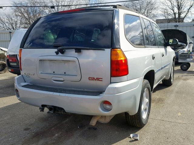 1GKDT13SX72183048 - 2007 GMC ENVOY SILVER photo 4