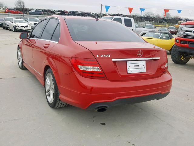 WDDGF4HB9DR285041 - 2013 MERCEDES-BENZ C 250 RED photo 3