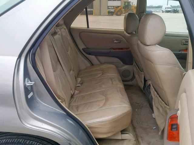 JTJHF10U310185430 - 2001 LEXUS RX 300 GRAY photo 6