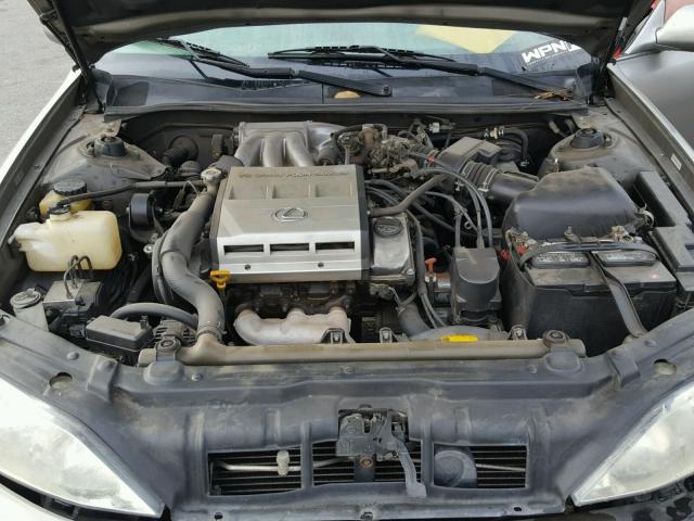 JT8BF22G5V5001635 - 1997 LEXUS ES 300 GRAY photo 7