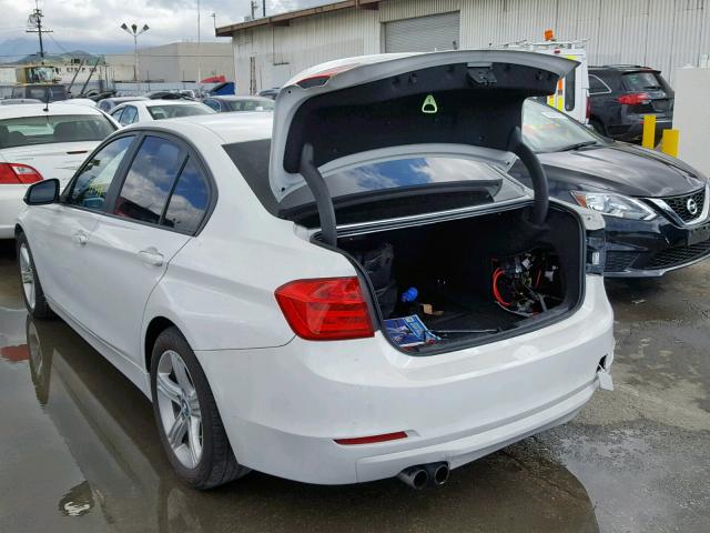 WBA3C1C52DF437144 - 2013 BMW 328 I SULE WHITE photo 3