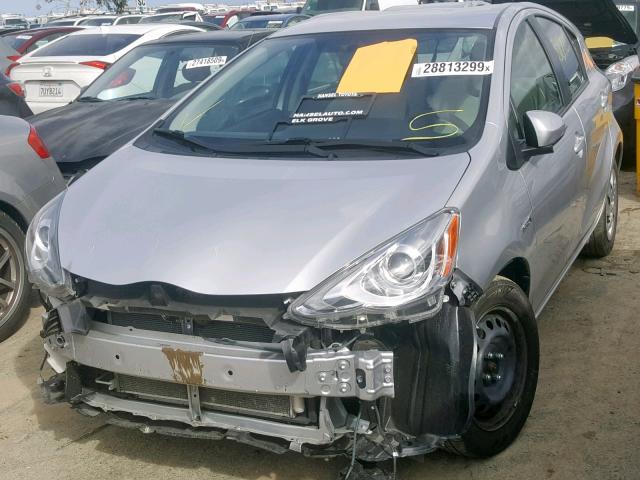 JTDKDTB33G1118425 - 2016 TOYOTA PRIUS C SILVER photo 2