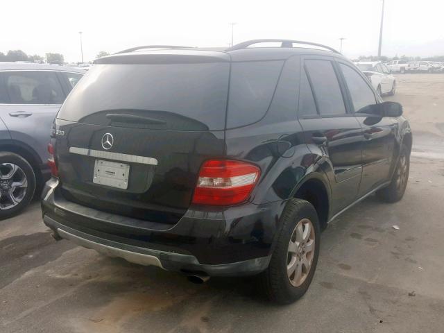 4JGBB86E76A022385 - 2006 MERCEDES-BENZ ML 350 BLACK photo 4