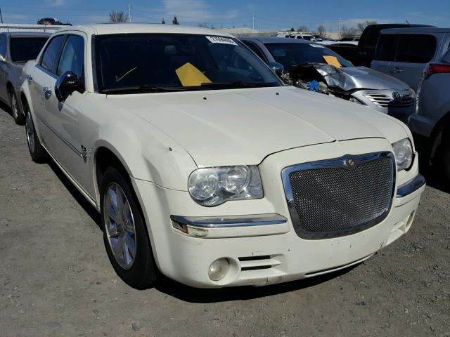 2C3KA63H97H807475 - 2007 CHRYSLER 300C CREAM photo 1