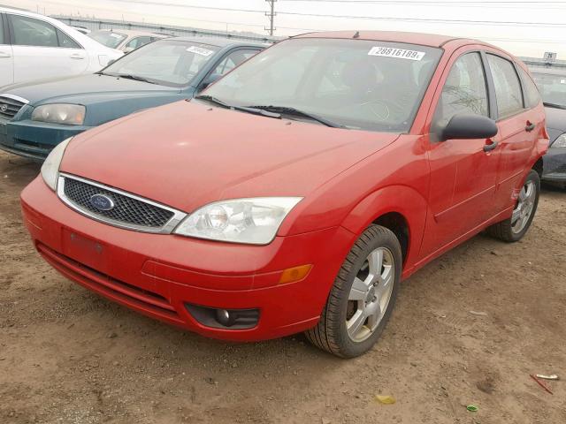 1FAFP37N97W293645 - 2007 FORD FOCUS ZX5 RED photo 2
