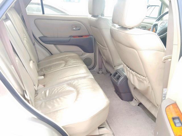 JTJGF10U920125360 - 2002 LEXUS RX 300 GOLD photo 6