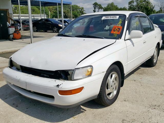 1NXBB02E5TZ417716 - 1996 TOYOTA COROLLA DX WHITE photo 2