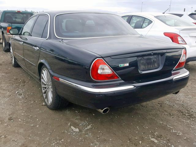 SAJWA73B74TG23332 - 2004 JAGUAR XJR S BLACK photo 3