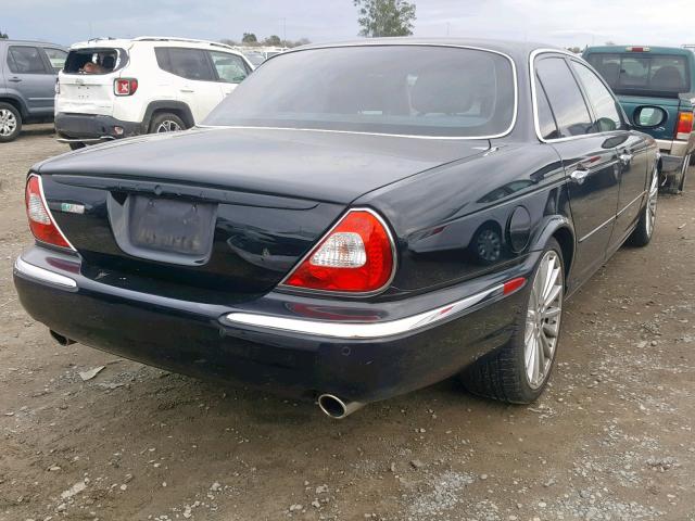 SAJWA73B74TG23332 - 2004 JAGUAR XJR S BLACK photo 4