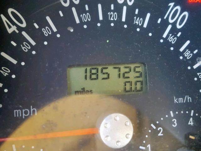 3VWCC21C1XM425014 - 1999 VOLKSWAGEN NEW BEETLE Gelb Foto 8