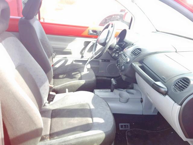 3VWBB61C1WM050021 - 1998 VOLKSWAGEN NEW BEETLE RED photo 5
