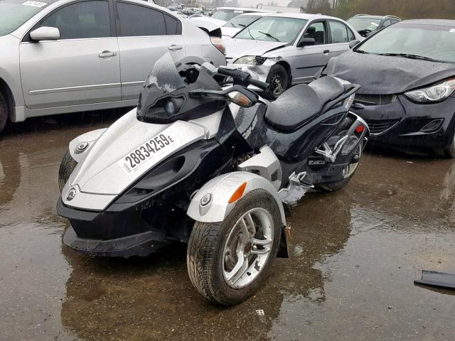 2BXJABA179V001015 - 2009 CAN-AM SPYDER ROA BLACK photo 2