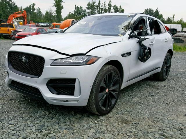 SADCL2BV6HA885307 - 2017 JAGUAR F-PACE R - WHITE photo 2