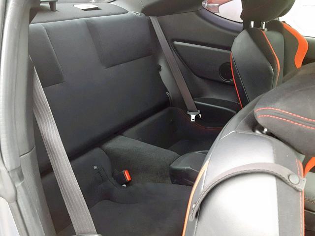 JF1ZNAA10F9713271 - 2015 TOYOTA SCION FR-S SILVER photo 6