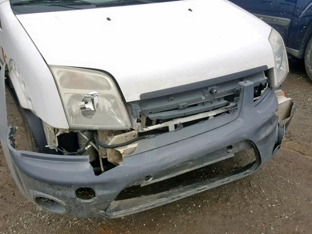 NM0LS6AN9AT029935 - 2010 FORD TRANSIT CO WHITE photo 9