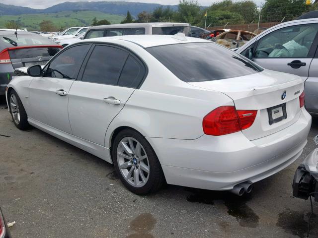 WBAPH5G51ANM69797 - 2010 BMW 328 I SULE WHITE photo 3