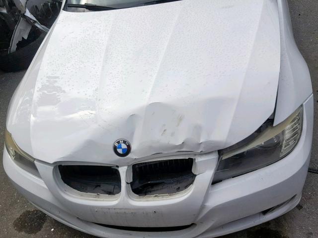 WBAPH5G51ANM69797 - 2010 BMW 328 I SULE WHITE photo 7