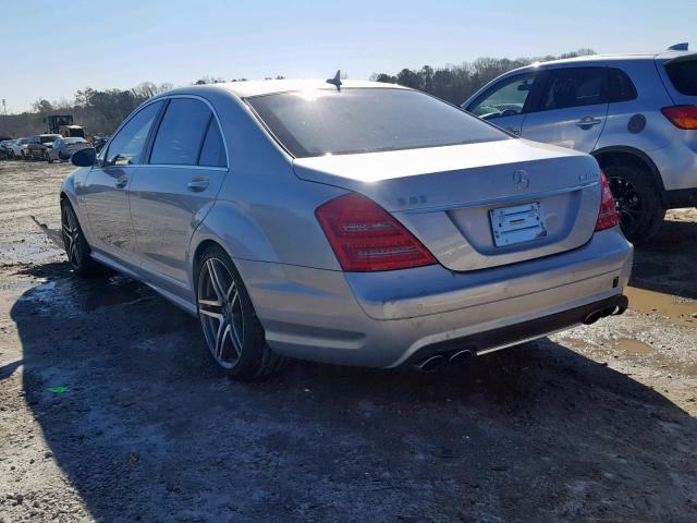 WDDNG77X08A174837 - 2008 MERCEDES-BENZ S 63 AMG SILVER photo 3