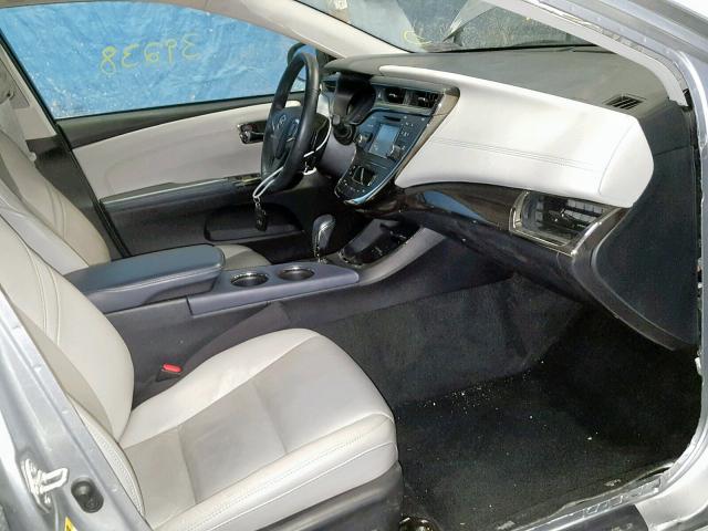 4T1BK1EB9FU136952 - 2015 TOYOTA AVALON XLE SILVER photo 5