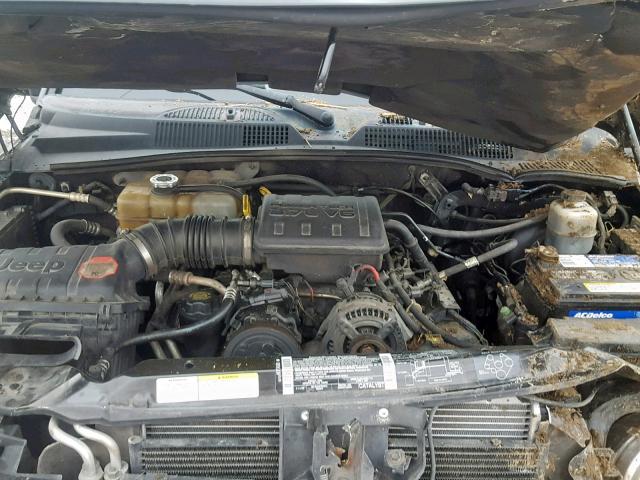 1J4GL38K33W546154 - 2003 JEEP LIBERTY RE BLACK photo 7