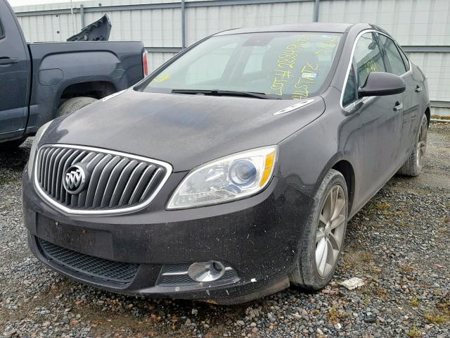 1G4PP5SK8D4154438 - 2013 BUICK VERANO CHARCOAL photo 2