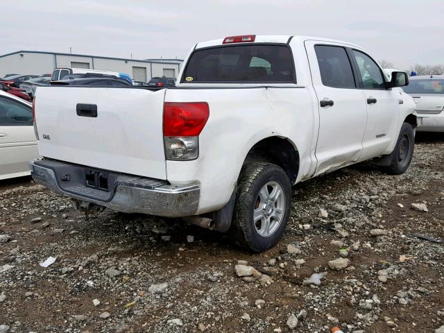 5TFEV54178X050811 - 2008 TOYOTA TUNDRA CRE WHITE photo 4