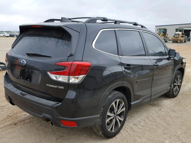 JF2SKAUCXKH449656 - 2019 SUBARU FORESTER L BLACK photo 4