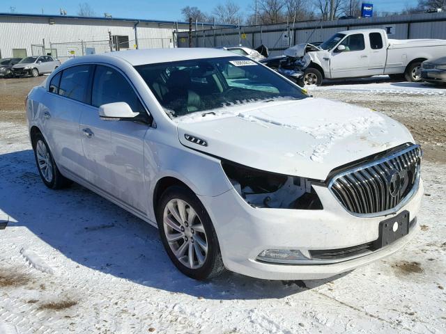 1G4GB5G30FF324699 - 2015 BUICK LACROSSE WHITE photo 1