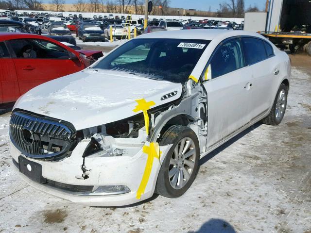 1G4GB5G30FF324699 - 2015 BUICK LACROSSE WHITE photo 2