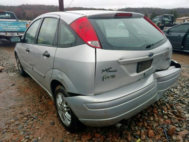 3FAFP37383R177008 - 2003 FORD FOCUS ZX5 GRAY photo 3