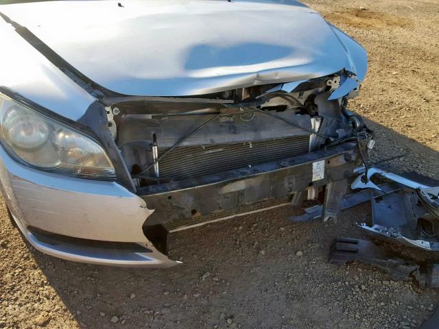 1G1ZA5E08AF282552 - 2010 CHEVROLET MALIBU LS ვერცხლისფერი ფოტო 9