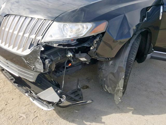 2LMHJ5FR5ABJ13946 - 2010 LINCOLN MKT BLACK photo 9