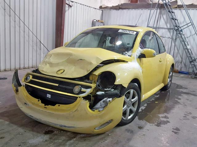 3VWCD31C15M407516 - 2005 VOLKSWAGEN NEW BEETLE ყვითელი ფოტო 2